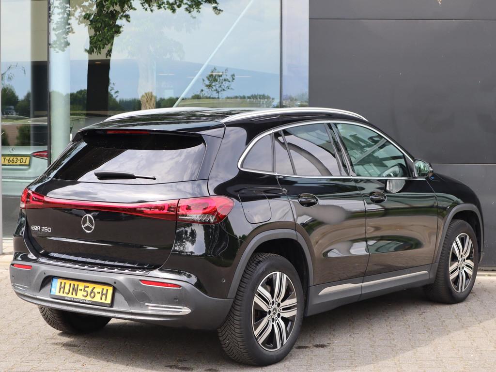 Mercedes-Benz EQA 250 67 kWh, Auto's, 1940 kg, Stof, 190 pk, Zwart