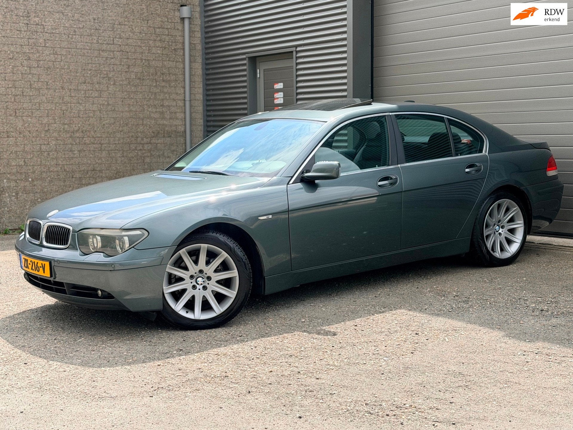 BMW 7-serie 730i Executive, Auto's, Automaat, Gebruikt, 2000 kg, Leder en Stof