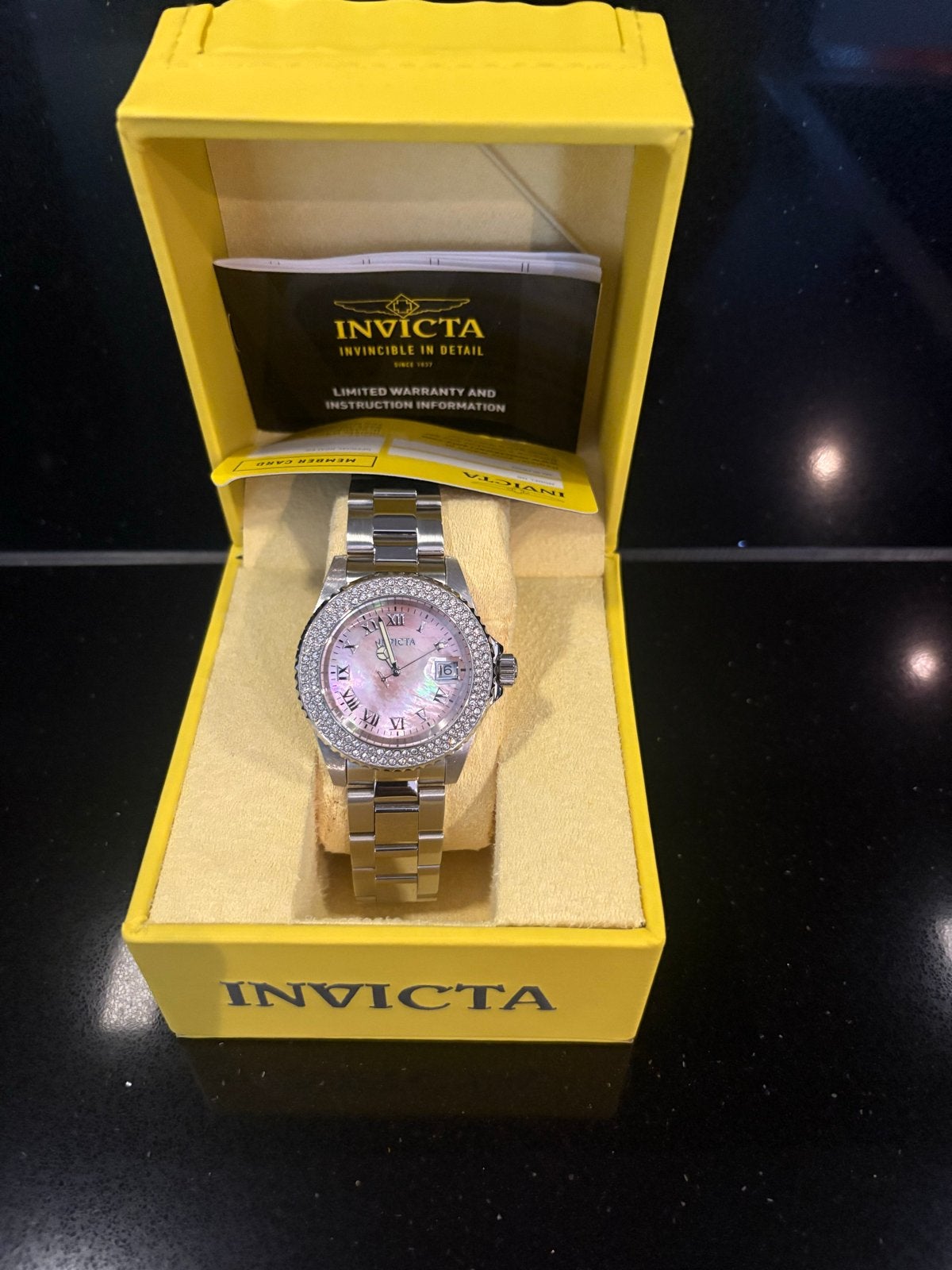 Nieuw Invicta Dames Horloge met Strass en Stalen Band, Overige merken, Staal, Polshorloge, Nieuw