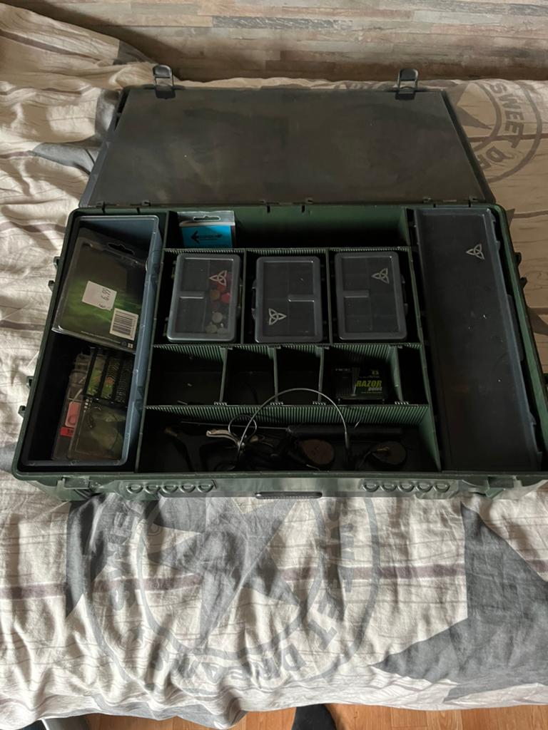 Viskist met inhoud, Ophalen of Verzenden, Koffer of Tas