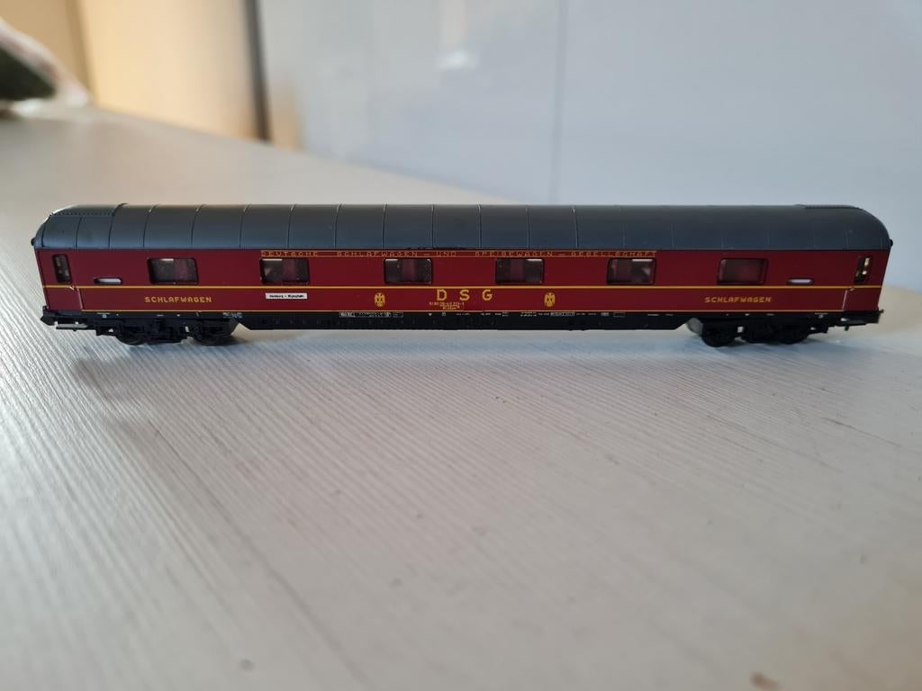 2 Nette Minitrix DSG rijtuigen 3083/3085, Gebruikt, Gelijkstroom, Trix, Wagon