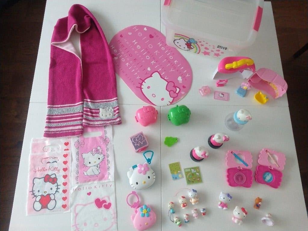 Hello Kitty pakket inclusief doos poppetjes etc, Ophalen of Verzenden, Gebruikt, Jongen of Meisje