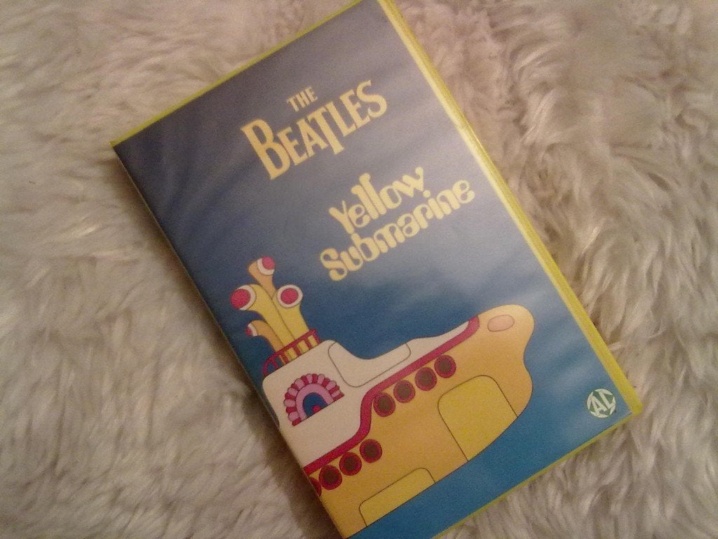 The Beatles: Yellow Submarine VHS (1999) (Sealed) Gele Box, Engels, Alle leeftijden, Ophalen of Verzenden, Nieuw in verpakking