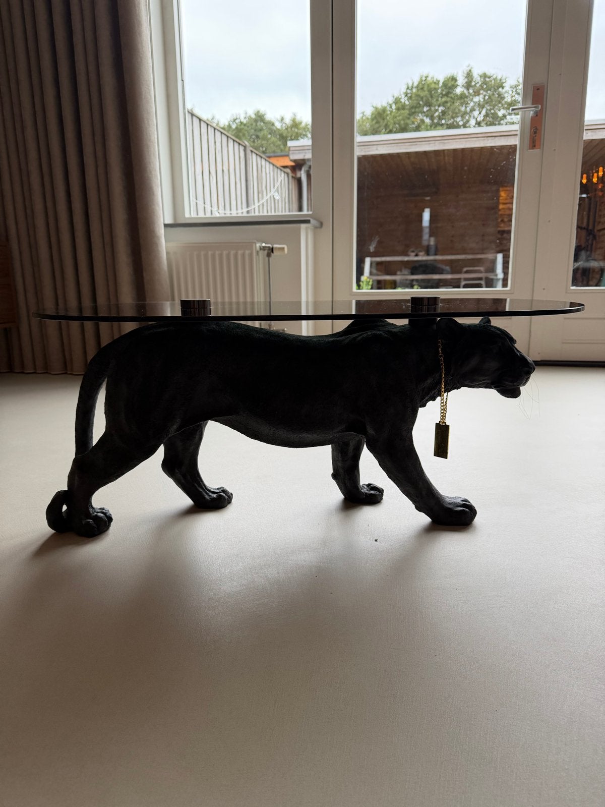 Bold Monkey Salontafel Panter Design - Limited Edition, Huis en Inrichting, Ophalen, 100 tot 150 cm, Ovaal, 5 – 50