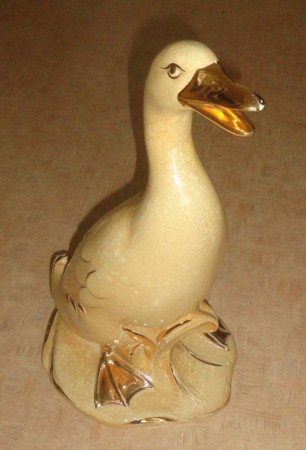 Gans beeld keramiek & gold plated – Vintage - Made in Italy, Antiek en Kunst, Geglazuurd, Ophalen of Verzenden, 20 - 50 cm, Steen of Keramiek