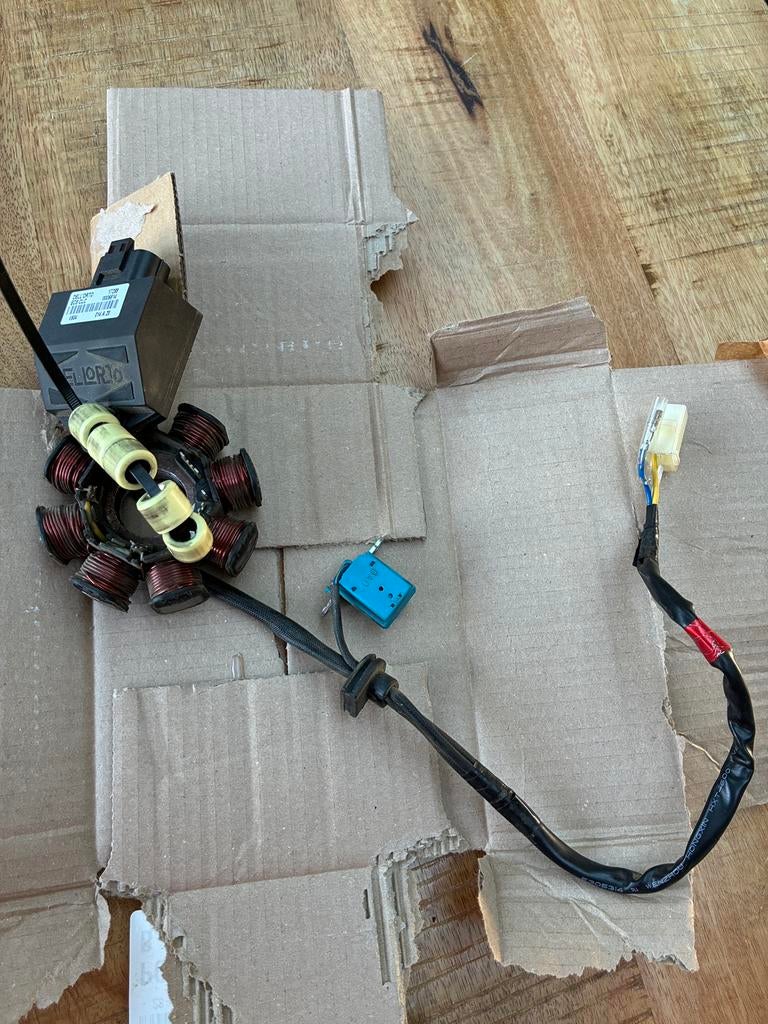 Dellorto ecl ecu te koop (Sym scooter), Motoren, Ophalen, Gebruikt