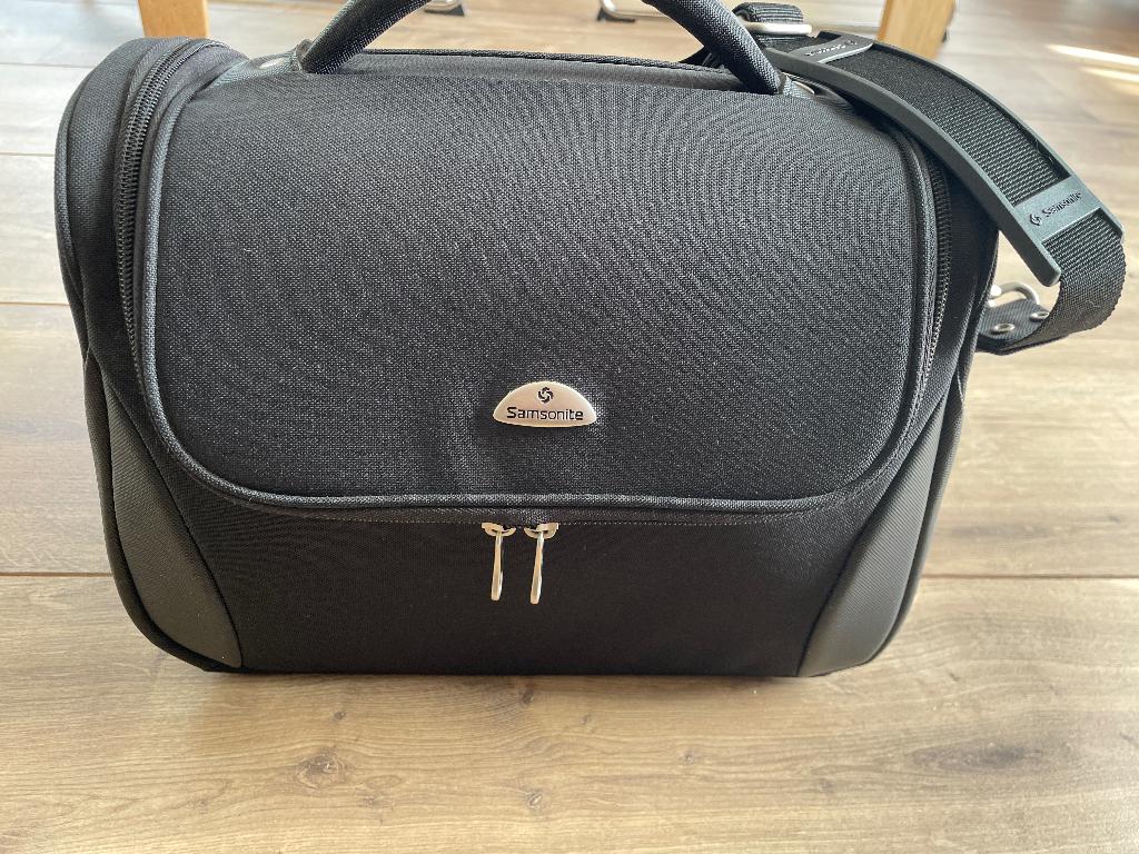 Samsonite retro nieuw beautycase, Sieraden, Tassen en Uiterlijk, Beautycases, Softcase, Zwart, Met slot, Nieuw