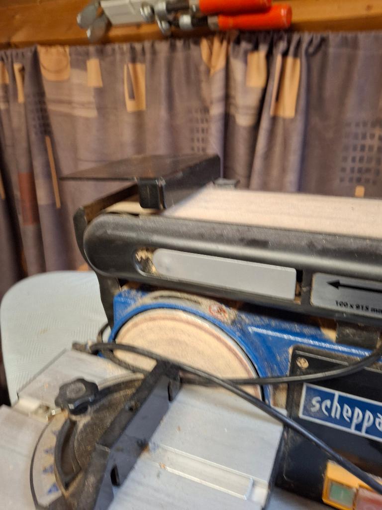 Te koop Bandschuurmachine  van Scheppach, Ophalen, Gebruikt, 600 tot 1200 watt, Bandschuurmachine