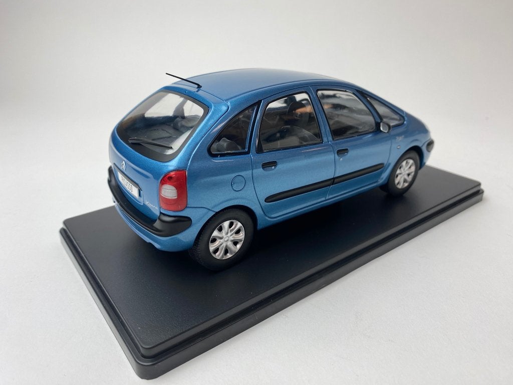 Whitebox 1:24 Citroen Xsara Picasso 1999 lichtblauw, Overige merken, -, Nieuw, Ophalen of Verzenden