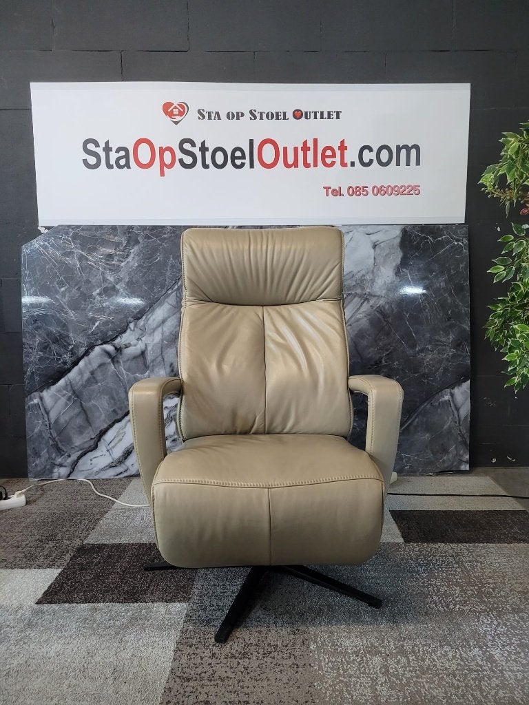 Staopstoel Prominent Velderhof op accu met topswing, Minder dan 75 cm, Leer, Ophalen of Verzenden, Zo goed als nieuw