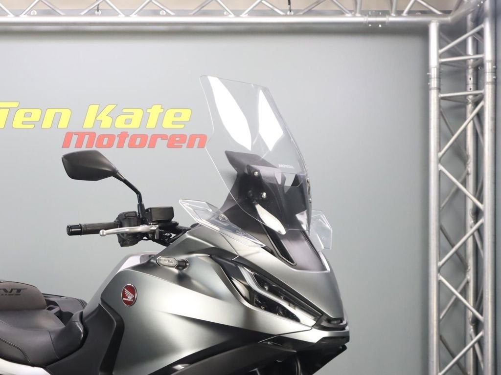 Honda NT 1100, Bedrijf, Toermotor
