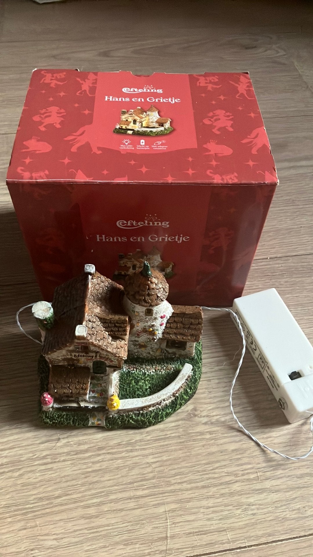 Nieuw efteling hans en grietje met licht, Ophalen of Verzenden, Nieuw, Beeldje of Poppetje