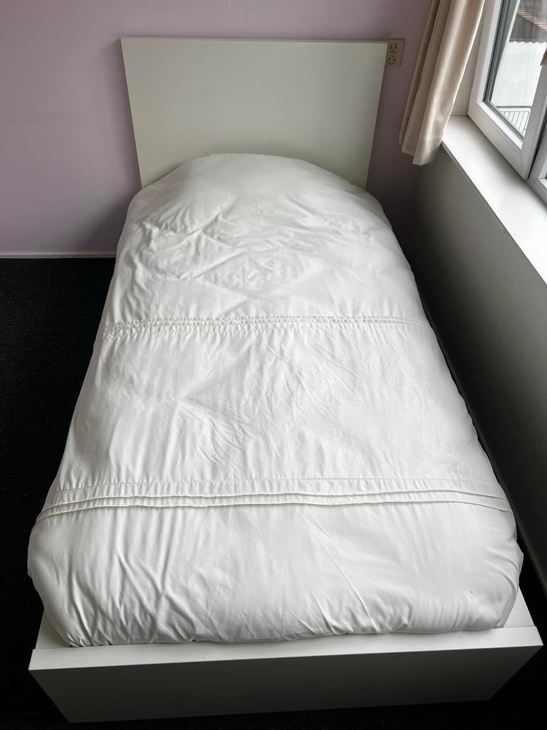 Ikea Malm wit 1 persoonsbed + matras, lattenbodem en dekbed, Ophalen, Overige materialen, 90 cm, Eenpersoons