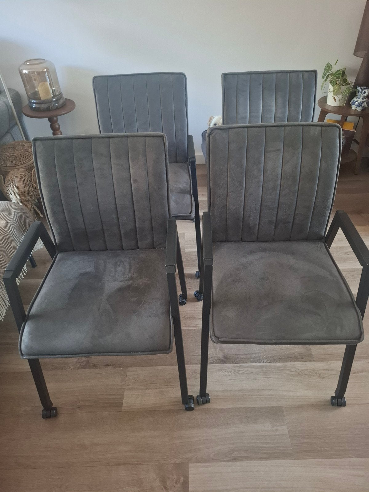 4 antraciet stoelen met armleuningen en wielen van De Bommel, Ophalen, Overige materialen, Gebruikt, Vier