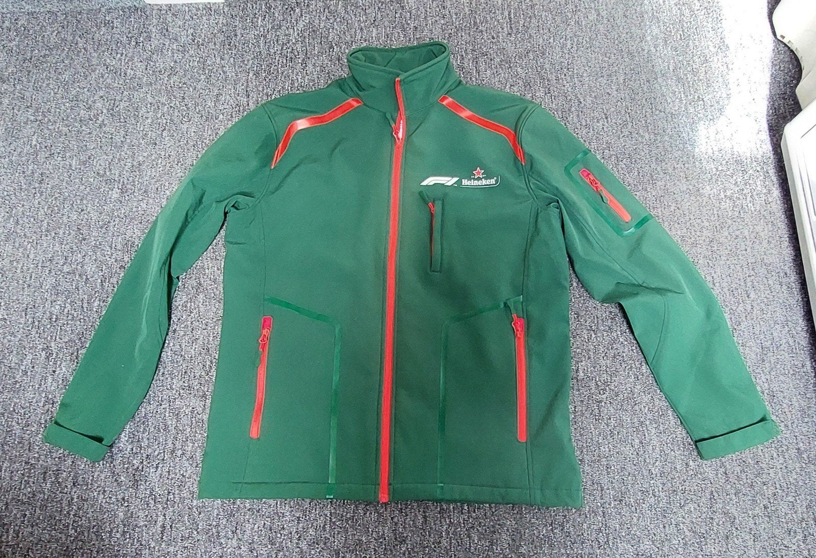 Heineken Formule1 jacket maat XL   NIEUW, Ophalen of Verzenden, Nieuw
