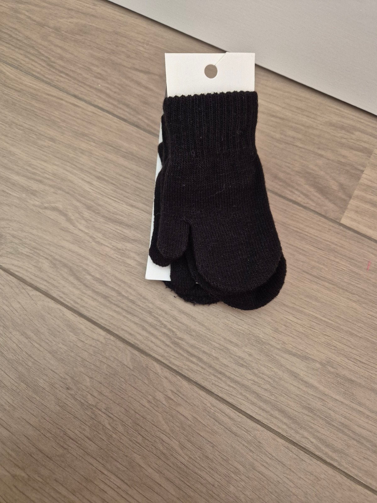 Zwarte wanten handschoenen zwart mt 68/98 2 paar nieuw, Kinderen en Baby's, Babykleding | Mutsen, Sjaals en Wanten, Ophalen of Verzenden