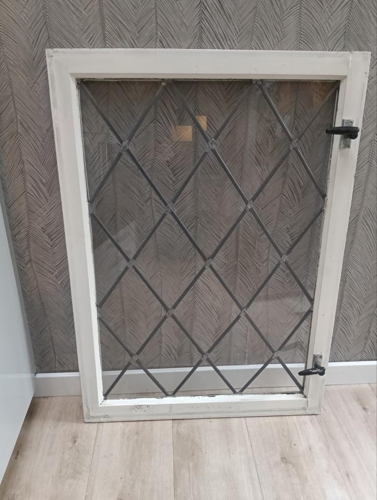 Oude glas in lood raam, Gevelraam of Ruit, Gebruikt, Minder dan 80 cm, Glas in lood
