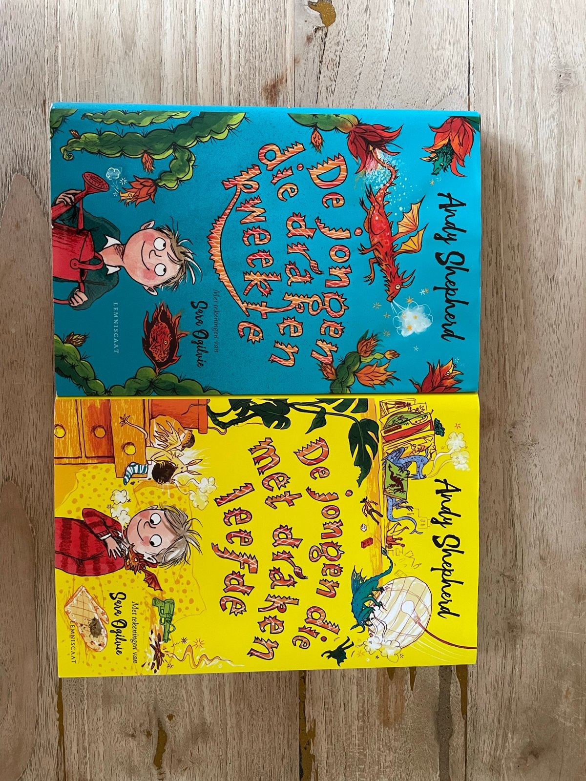 De jongen die draken kweekte delen 1 en 2 - Andy Shepherd, Boeken, Ophalen of Verzenden, Zo goed als nieuw, Fictie
