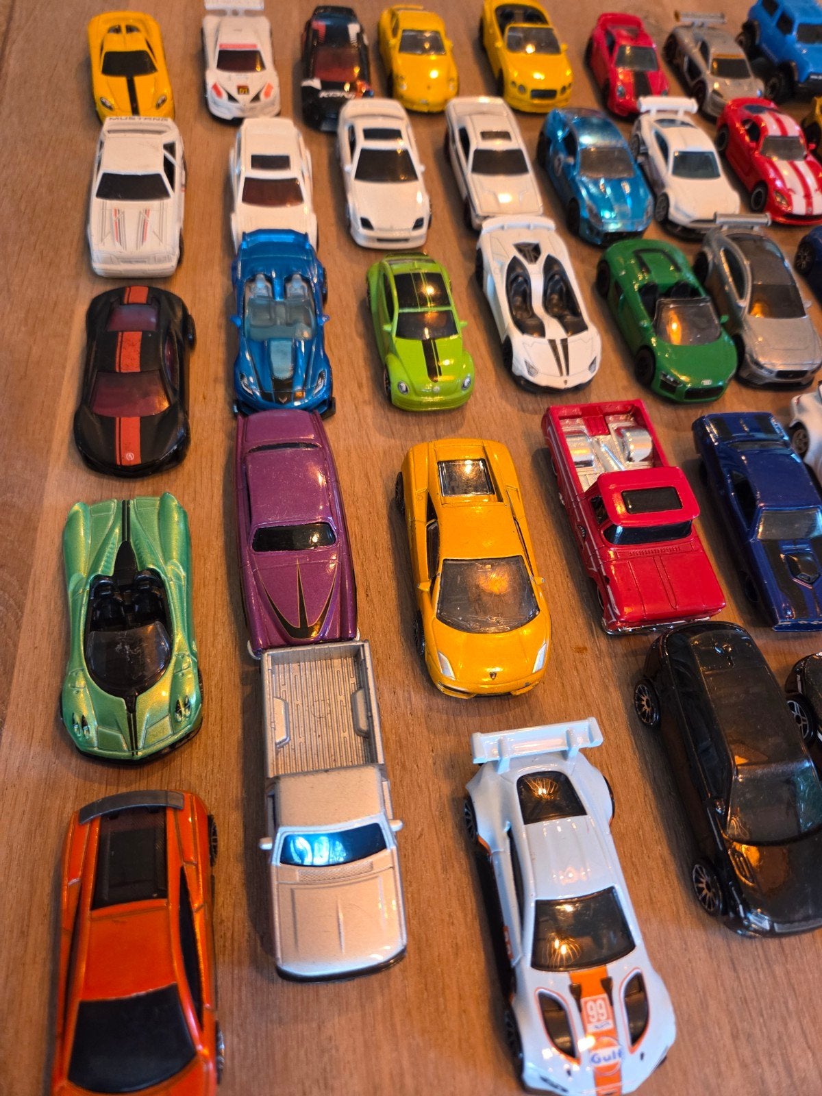 300 auto's te koop van hotwheel tot sika en majorette van al, Overige merken, Auto, Groter dan 1:32, Ophalen of Verzenden
