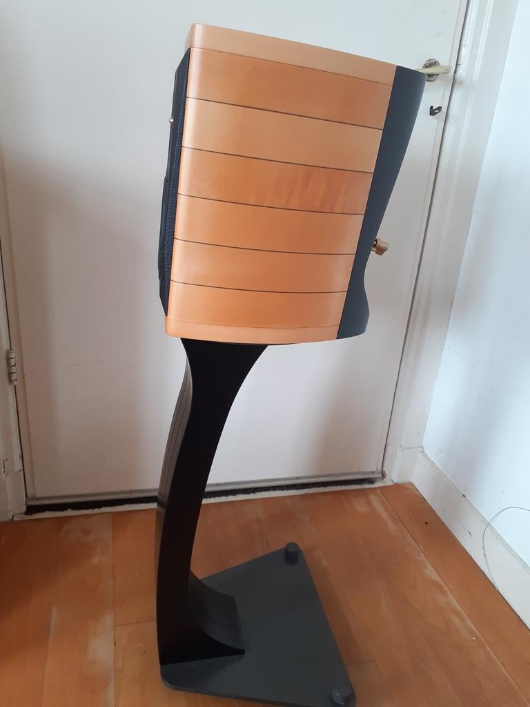 Sonus faber cremona  auditor luidsprekers., Audio, Tv en Foto, Luidsprekers, Zo goed als nieuw, 120 watt of meer, Front, Rear of Stereo speakers