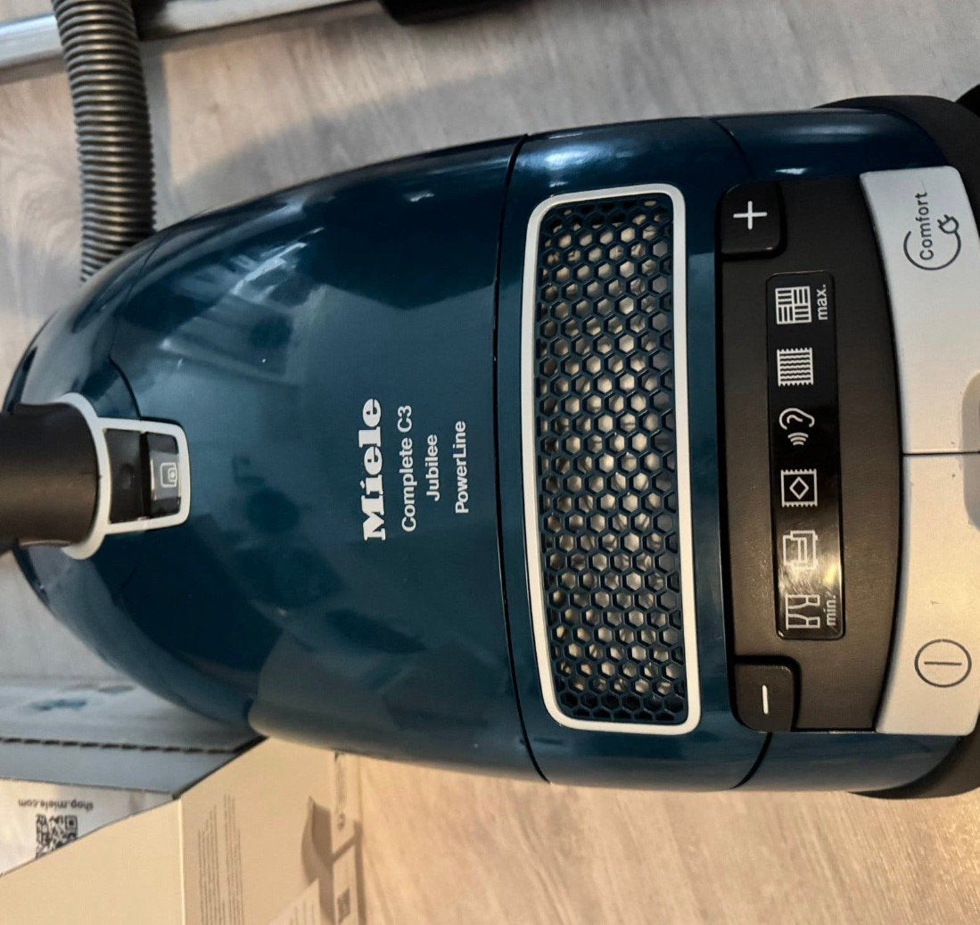 Miele stofzuiger Complete C3 Jubilee PowerLine defect, Ophalen, Zo goed als nieuw