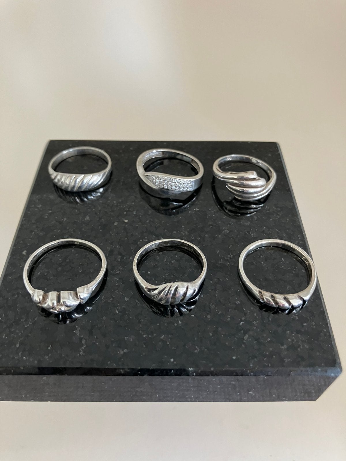 Mikkies koopjeshoek, Ophalen of Verzenden, Zo goed als nieuw, Zilver, Dame