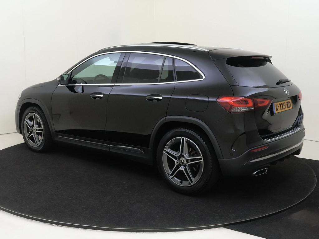 Mercedes-Benz GLA-klasse 180 Business Solution AMG, Auto's, Mercedes-Benz, Gebruikt, 4 cilinders, Leder en Stof, Origineel Nederlands