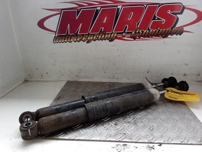 Schokdemper set van een Renault Clio, Gebruikt, -, Renault, -