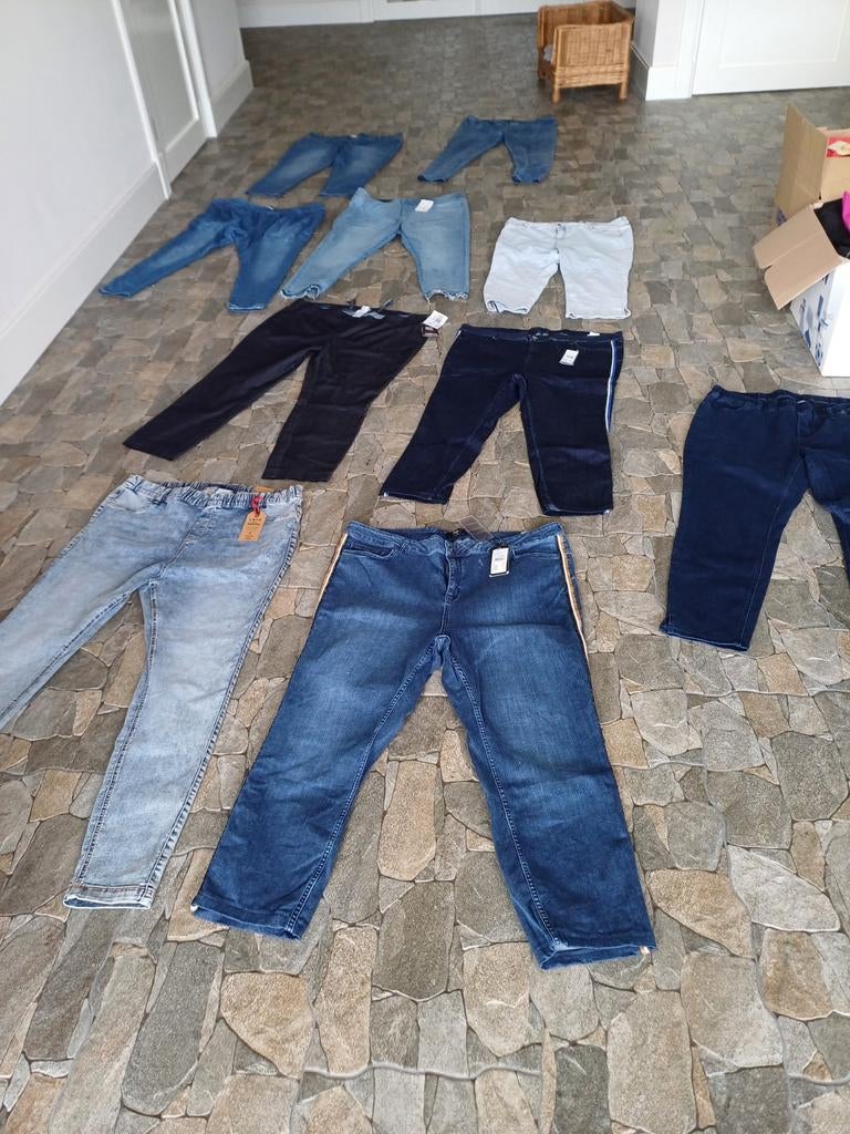 Partij grote maten spijkerbroeken 10 stuks, Kleding | Dames, Grote Maten, Ophalen of Verzenden, Nieuw, Blauw, Broek of Spijkerbroek