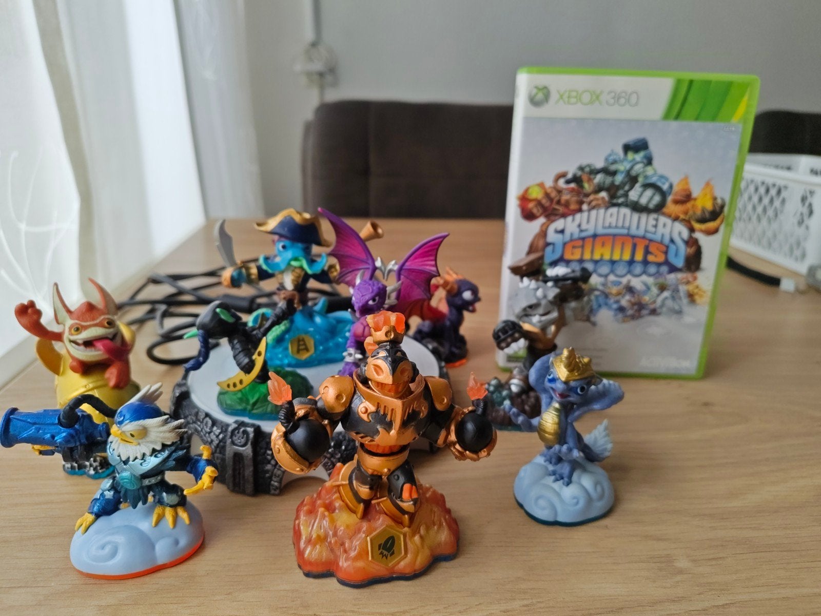 Skylanders Giants & Swap Force Xbox 360 met 10 figuren, Avontuur en Actie, 2 spelers, Ophalen of Verzenden, Zo goed als nieuw
