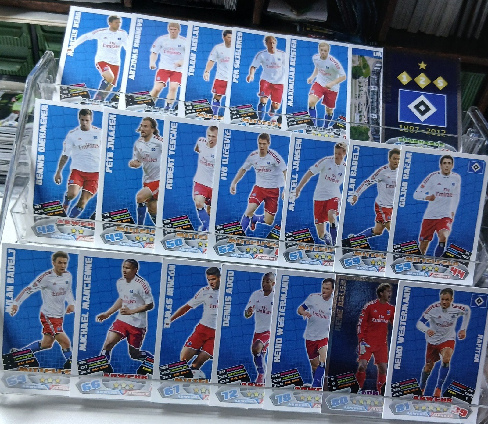 Voetbalplaatjes HSV Match Attax 2011/2012, Verzamelen, Sportartikelen en Voetbal, Ophalen of Verzenden, Gebruikt, Buitenlandse clubs