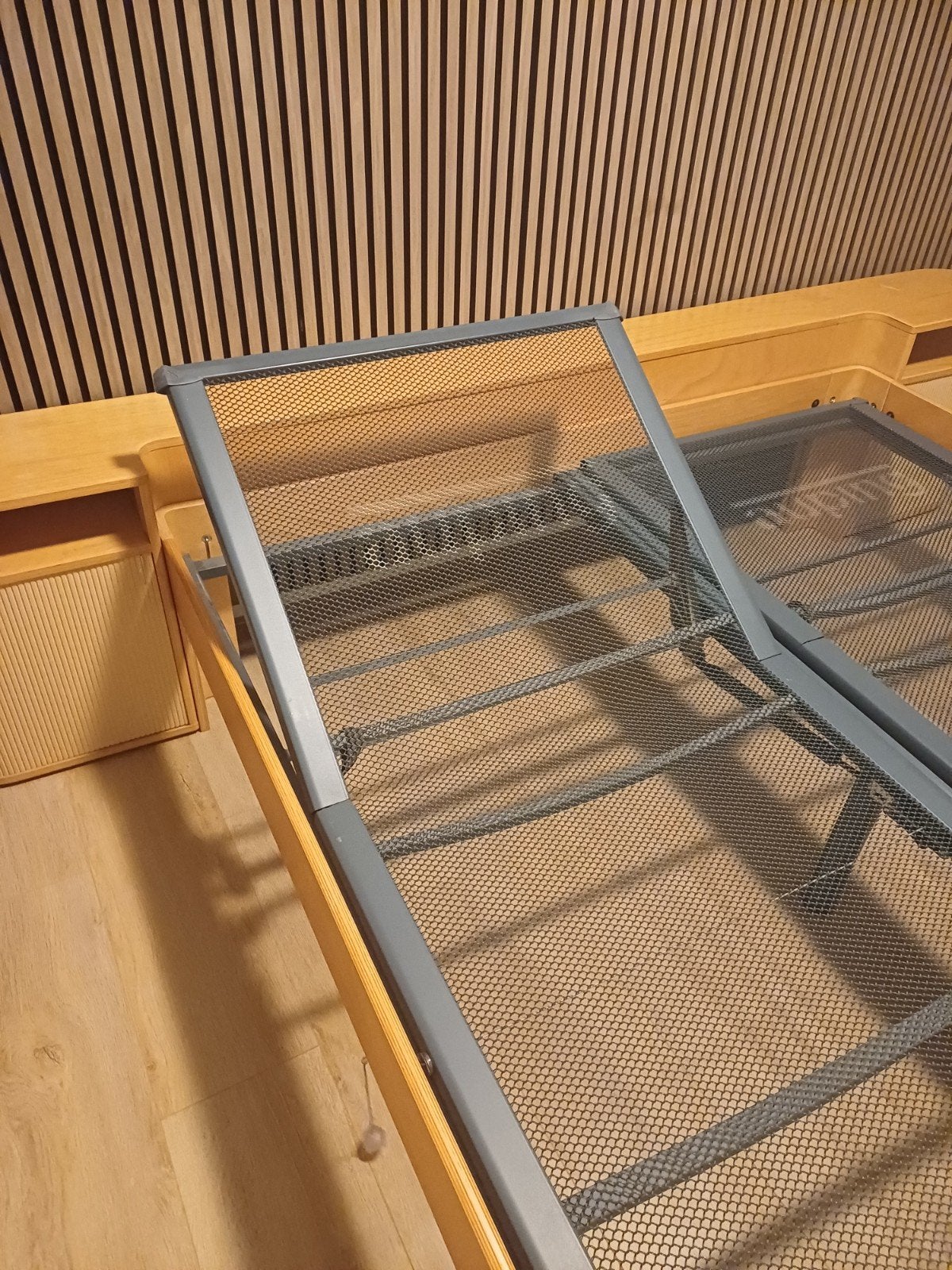 Auping auronde 180 x 200 cm 48 cm hoog., Huis en Inrichting, Ophalen, Tweepersoons, 180 cm, Hout
