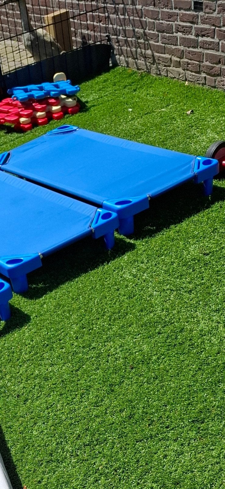 Peuter/ kleuter stretcher nog 1 stuk over nieuw, Kinderen en Baby's, Kinderkamer | Bedden, Ophalen, Nieuw, Minder dan 140 cm, Minder dan 70 cm
