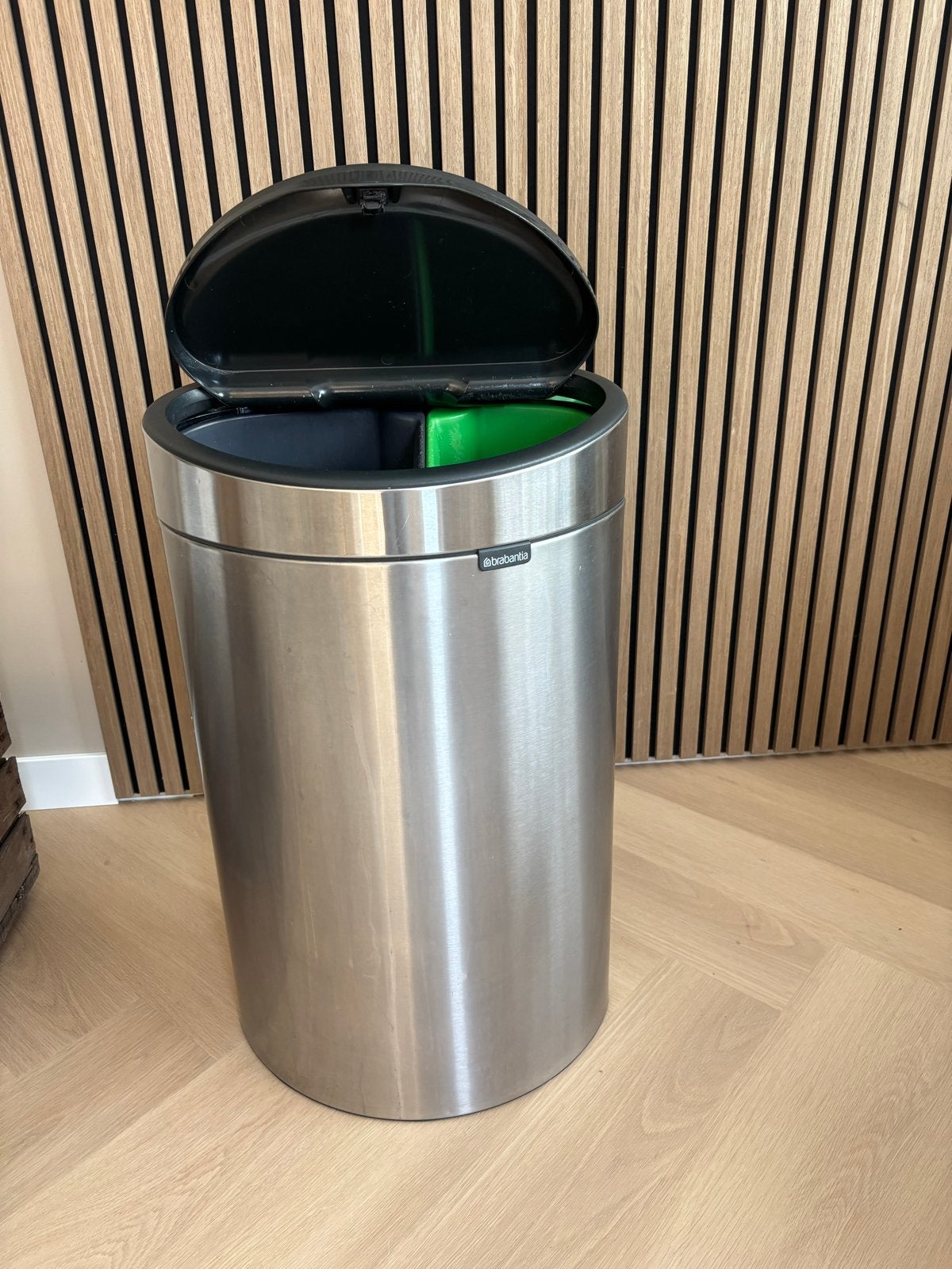 Brabantia Bo Touch Bin Prullenbak  - RVS, Huis en Inrichting, Woonaccessoires | Prullenbakken, Ophalen, Gebruikt, 50 tot 75 cm