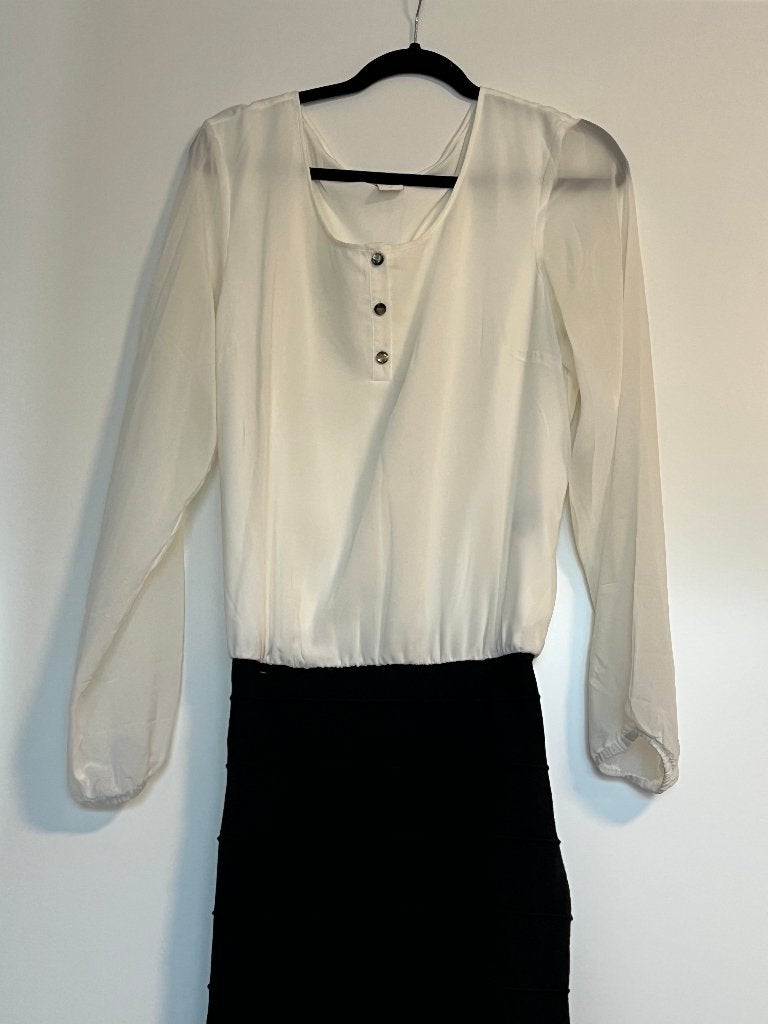 jurkje, zwart/wit, M/L, Kleding | Dames, Jurken, Overige kleuren, Vila, Maat 42/44 (L), Ophalen of Verzenden