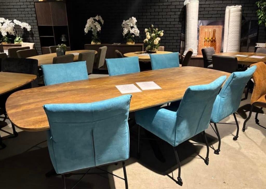 Set van 6 eetkamerstoelen met skate wielen SALE, Huis en Inrichting, Stoelen, Ophalen, Gebruikt, Blauw, Vier