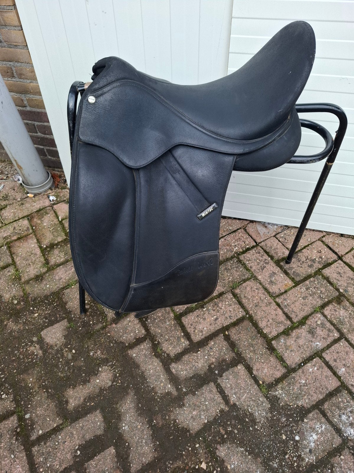 Wintec isabell werth 17 inch, Dieren en Toebehoren, Ophalen of Verzenden, Springen, Zo goed als nieuw