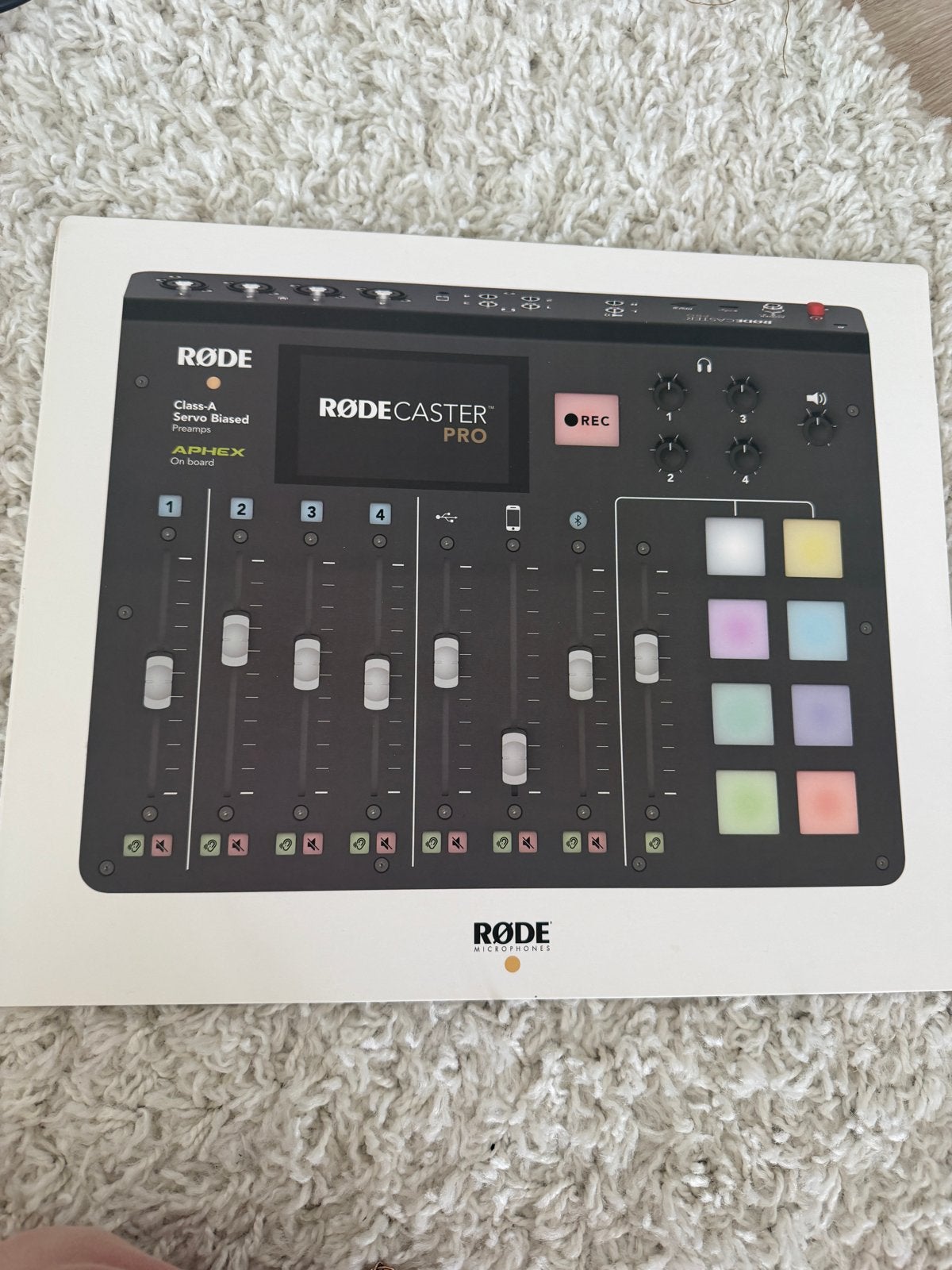 Rode RodeCaster Pro Podcast zgan 3x gebruikt, Ophalen of Verzenden, Zo goed als nieuw, Minder dan 5 kanalen, Microfooningang