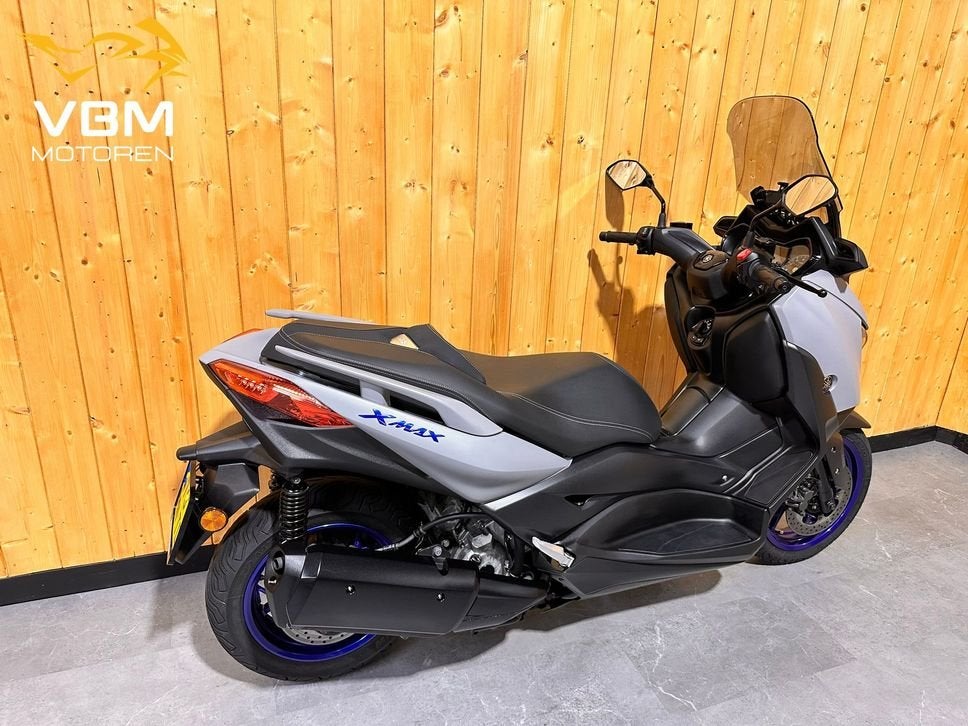 YAMAHA X MAX 300 ABS (bj 2021) 20135Km, Motoren, Scooter, 292 cc, Bedrijf, Onbekend