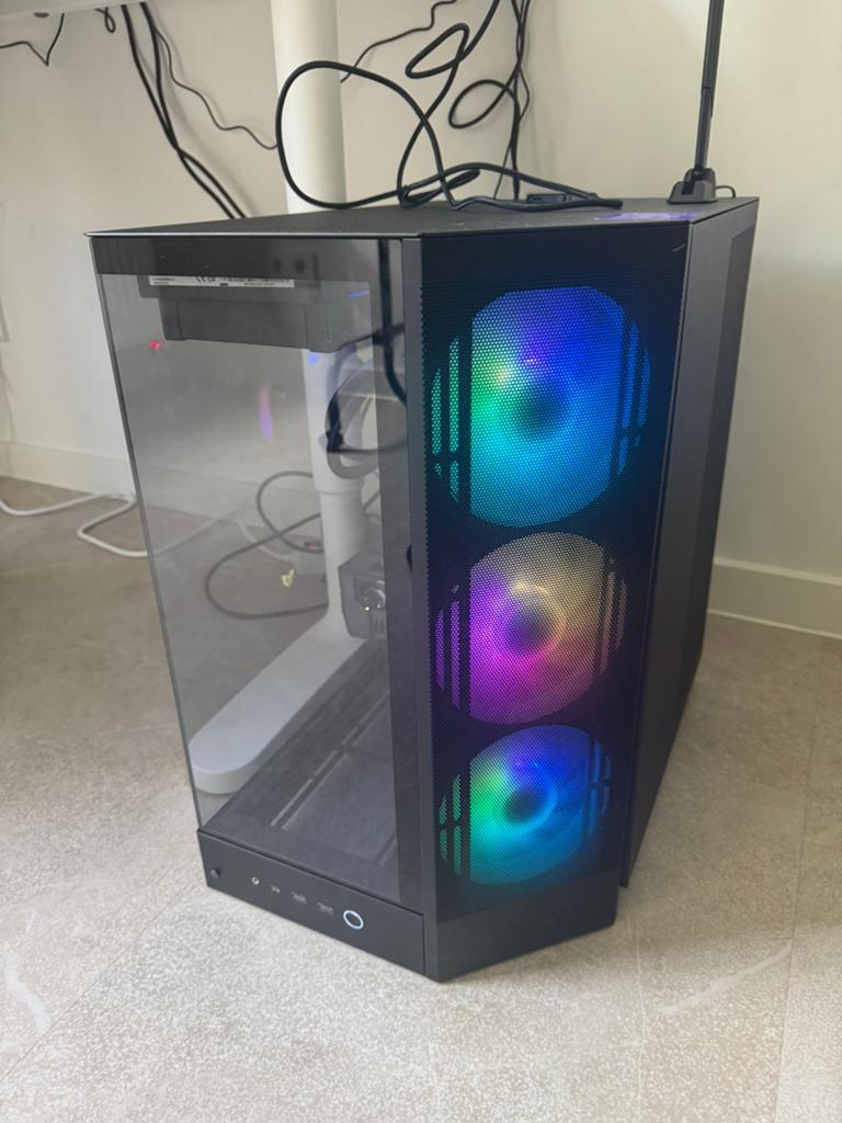 Game PC - Ryzen 7 9800X3D - RTX 4070 - 32GB RAM, Computers en Software, Ophalen, 32 GB, Virtual Reality, Zo goed als nieuw