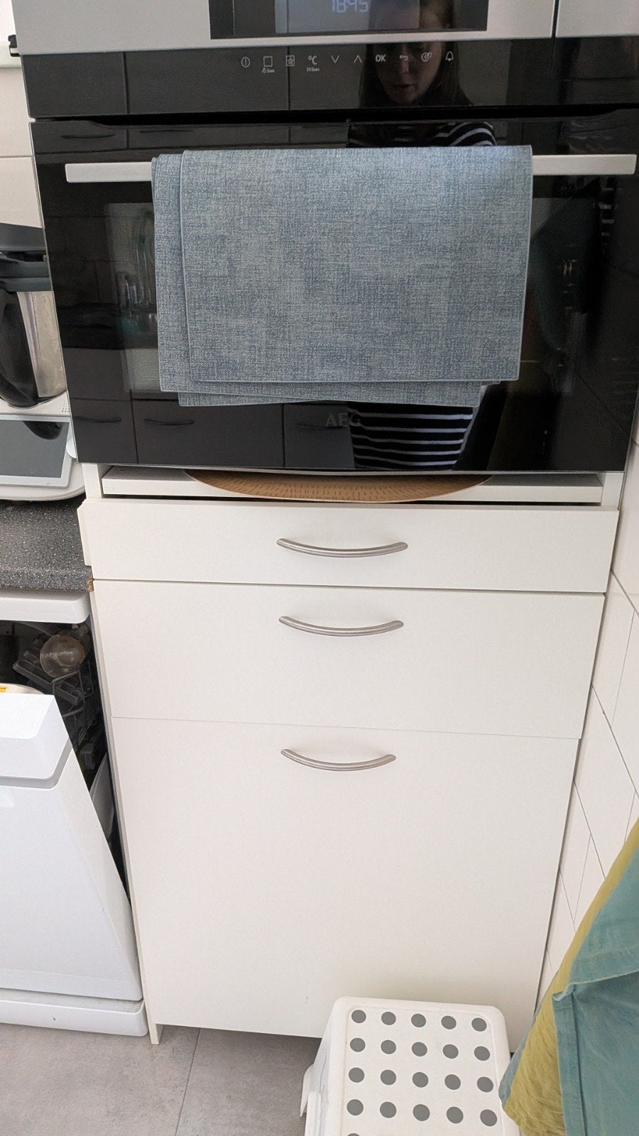 IKEA Keukenkastenset - Wit met zilveren handgrepen, Huis en Inrichting, Keuken | Keukenelementen, Ophalen, Gebruikt, 50 tot 100 cm