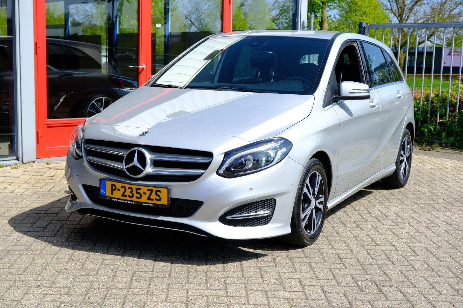 Foto 25 van Mercedes-Benz B-klasse 160 Prestige Navi|Clima|Cam|LED|LMV