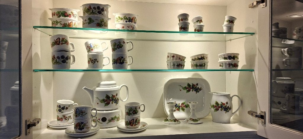 Complete servies set van Marjolein Bastin, Ophalen, Overige merken, Zo goed als nieuw, Overige stijlen