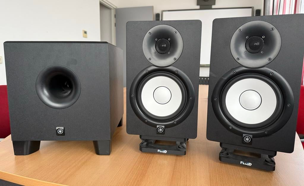 Yamaha HS7 Studio Monitoren met HS8S Subwoofer & Focusrite, Zo goed als nieuw, Complete surroundset, 120 watt of meer, Ophalen