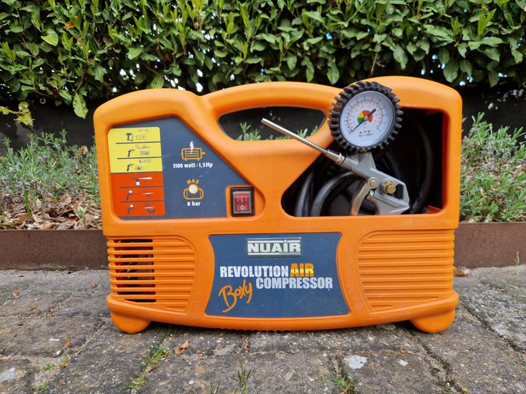 Nuair Revolution Air Boxy compressor, Doe-het-zelf en Verbouw, Compressors, Minder dan 25 liter, Ophalen of Verzenden, Minder dan 200 liter/min