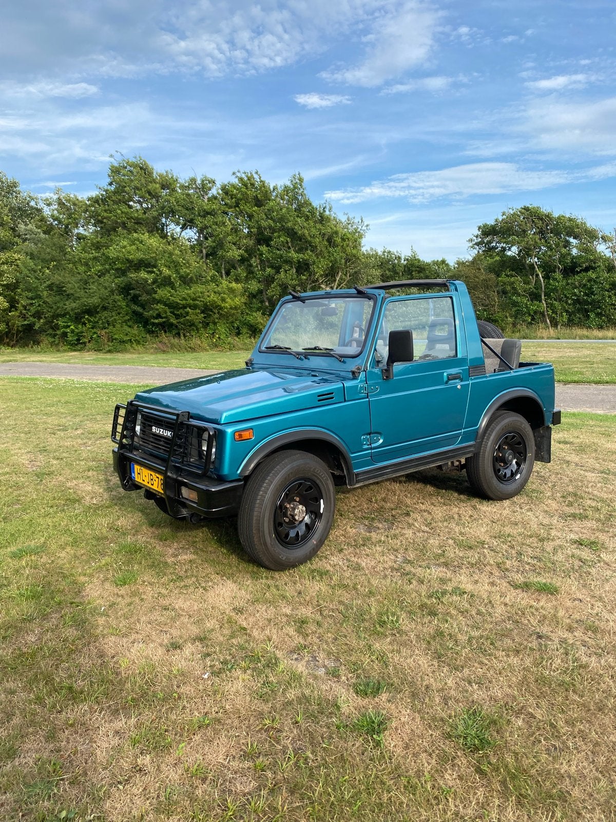 Suzuki Samurai