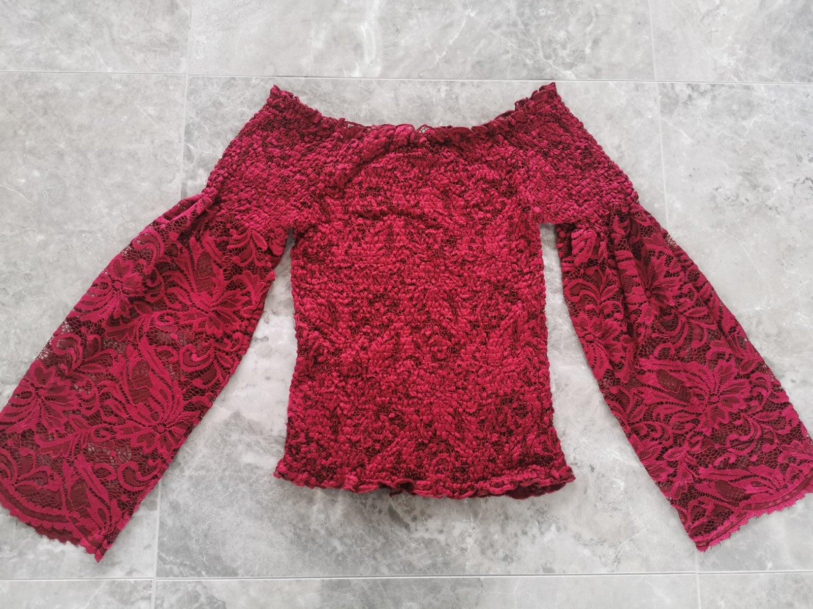 Kanten Blouse Rood Maat S/M, Kleding | Dames, Blouses en Tunieken, Maat 38/40 (M), Ophalen of Verzenden, Zo goed als nieuw, Coolcat