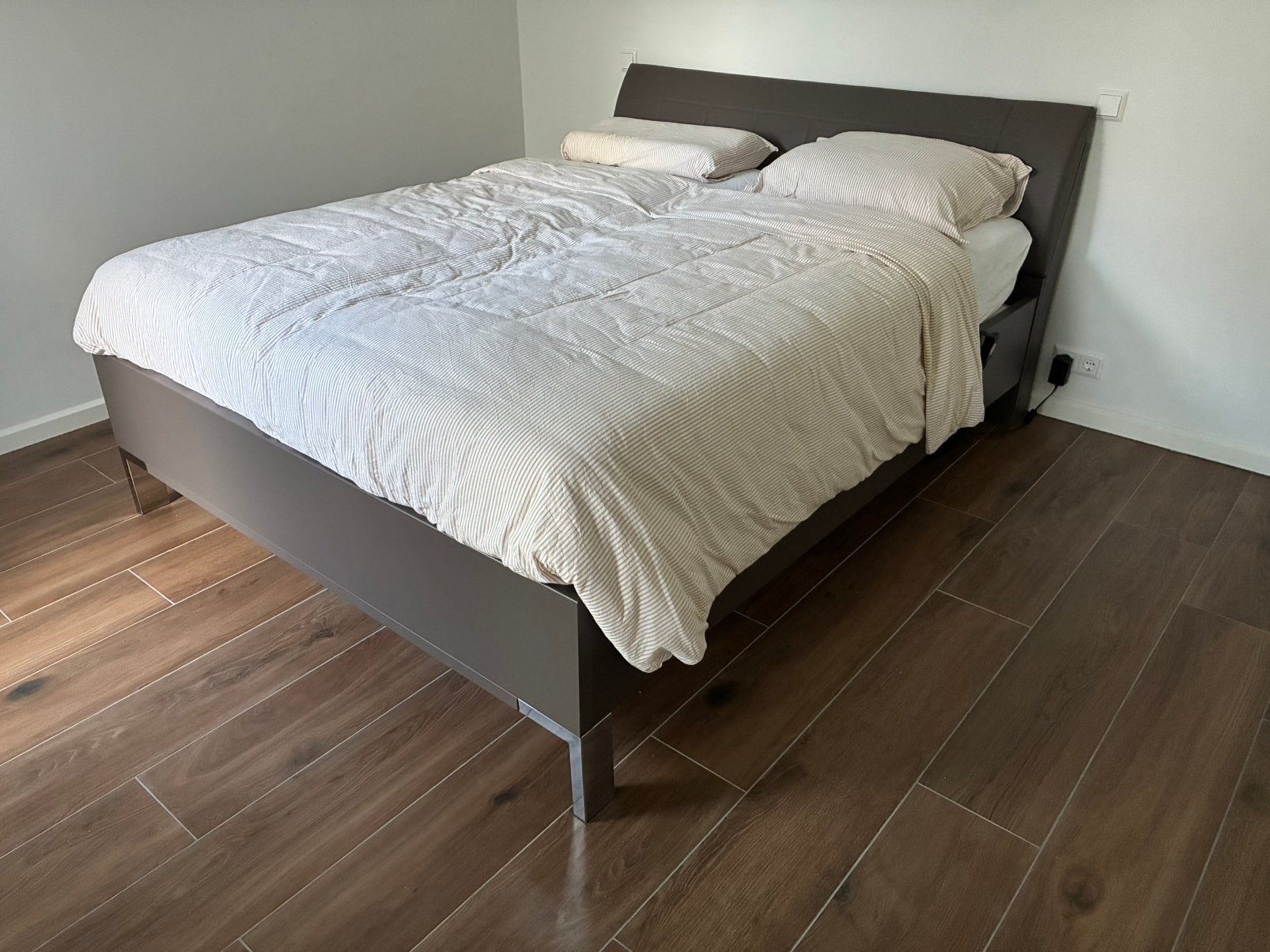 Elektrisch verstelbaar tweepersoons bed (Beter Bed), Ophalen, Verstelbaar, Tweepersoons, Zo goed als nieuw