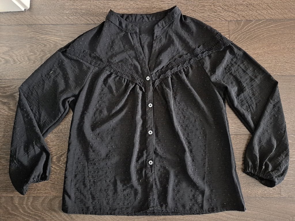 Zwarte blouse met lange mouwen   -    L    jusa17, Zwart, Maat 42/44 (L), Ophalen of Verzenden, Onbekend