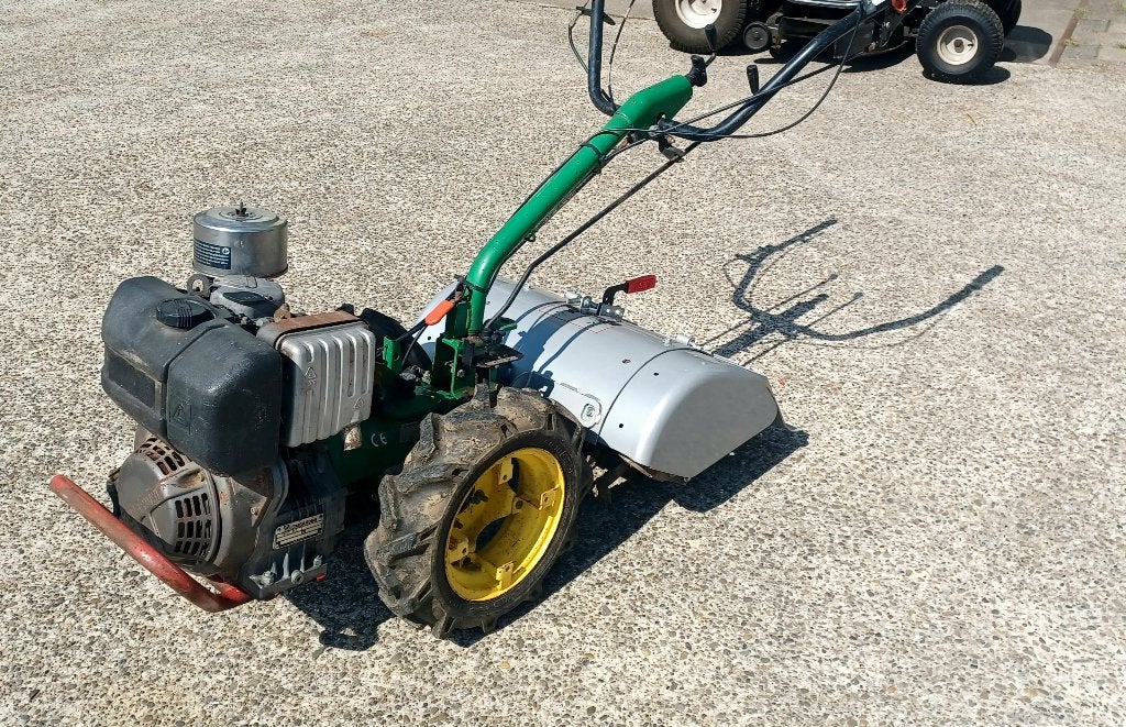 Ferrari 2 wiel tuinfrees zgan freesbak, Ophalen, Gebruikt, Rijksweg 96, 9422 CG Smilde, Info@lozeman.nl